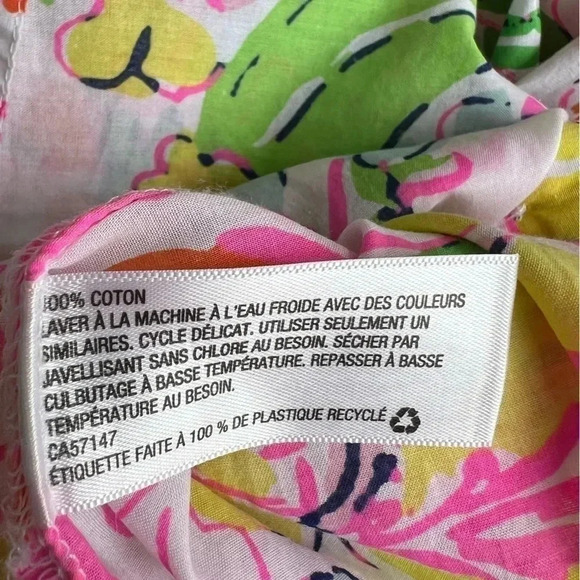 LILLY PULITZER Target Nosey Posey Floral Button Up Blouse Tab Sleeve Size XS - Picture 4 of 4